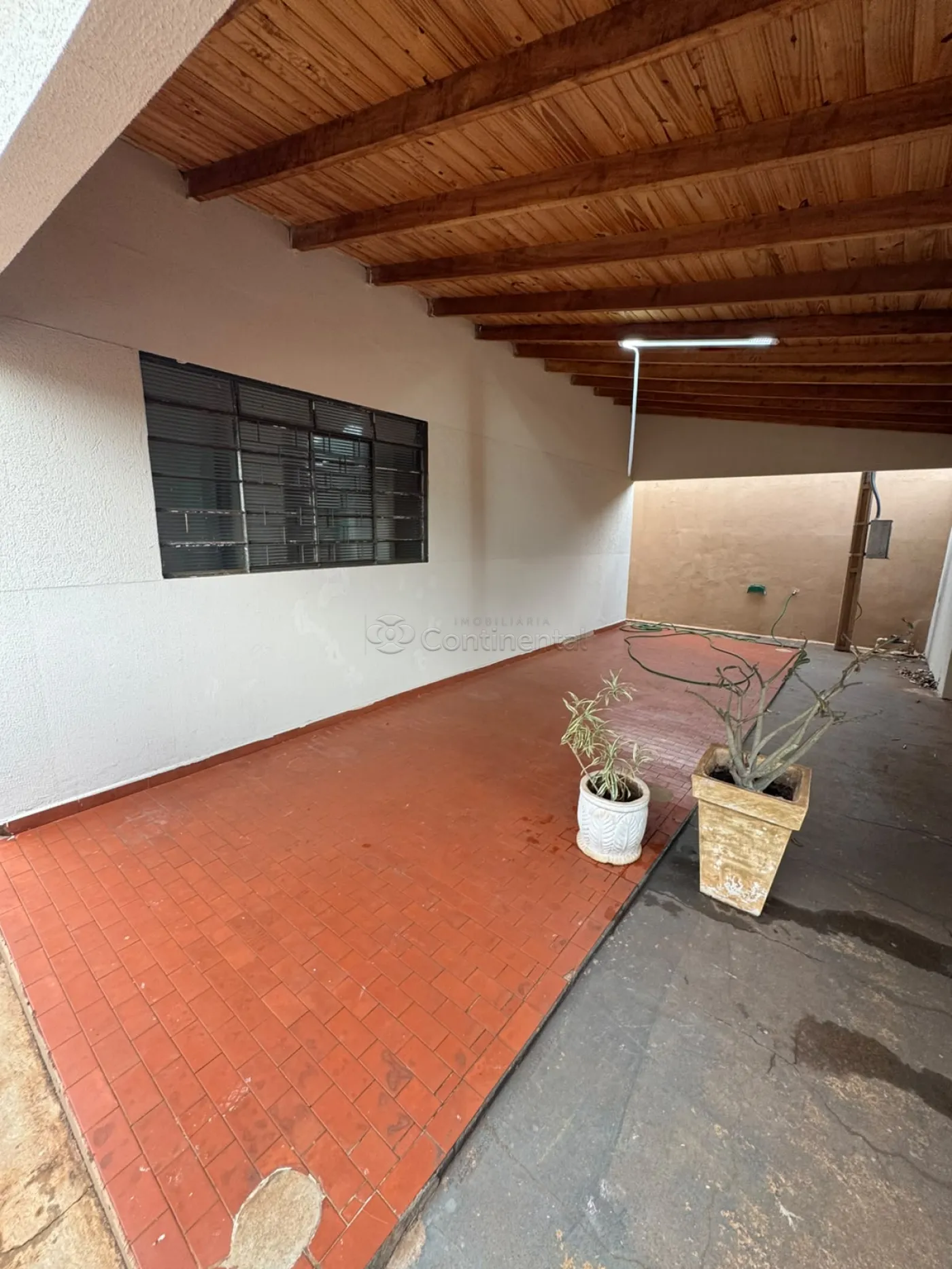 Alugar Casa / Padr&atilde;o em Dourados R$ 2.500,00 - Foto 2