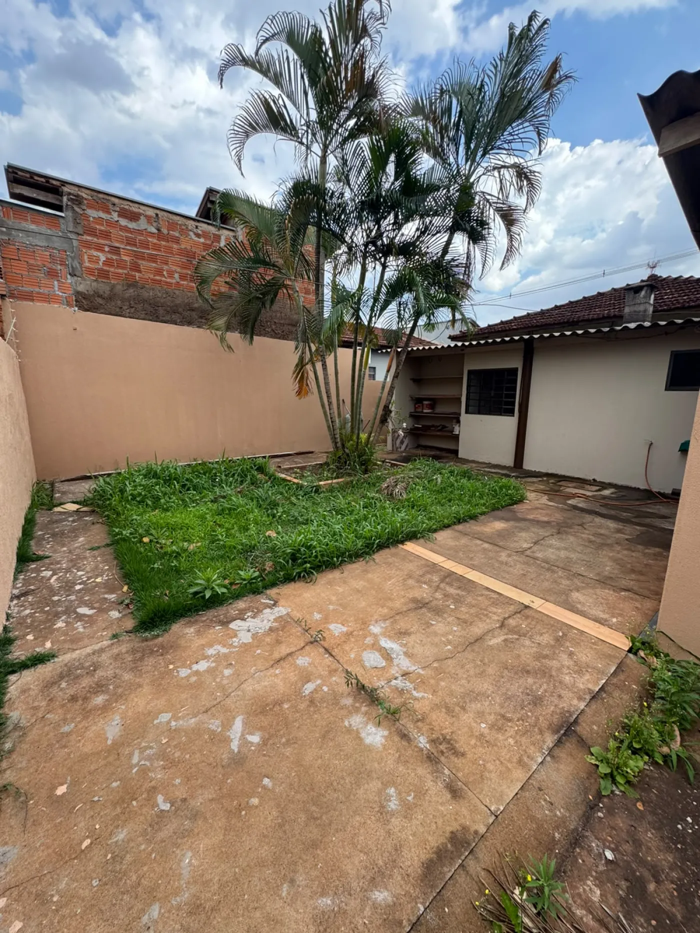 Alugar Casa / Padr&atilde;o em Dourados R$ 2.500,00 - Foto 3