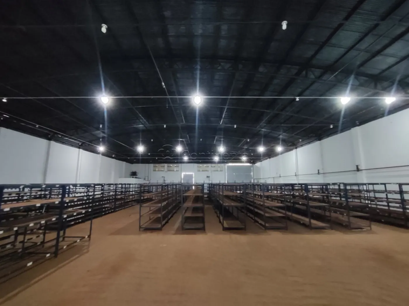 Comercial no Parque dos Jequitibás, foto 8 de 11