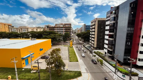 Apartamento com 4 Quartos e Varanda com Vista Mar � venda na Ponta Verde no Edif. Chateau Chambord