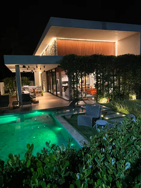 Casa 4 Sutes a 80 metros  venda no Condomnio Reserva Porangatu