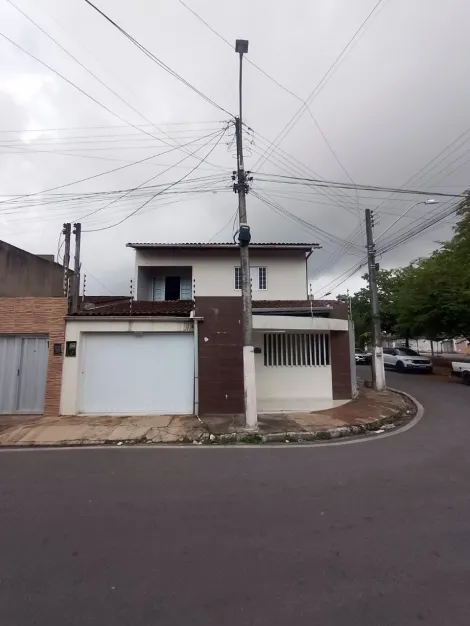 Casa de Esquina 4 Sutes - 230m - Cidade Universitria