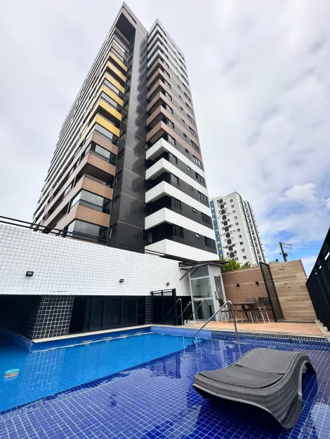 Apartamento 107m - 3 Quartos - Varanda - Edf Baro Jos Miguel
