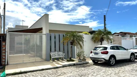 Casa com 220m com 3 Sutes no Condomnio Mares do Sul em Marechal Deodoro