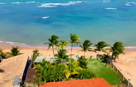 Casa  Beira-Mar com 27 metros de Praia na Gara Torta