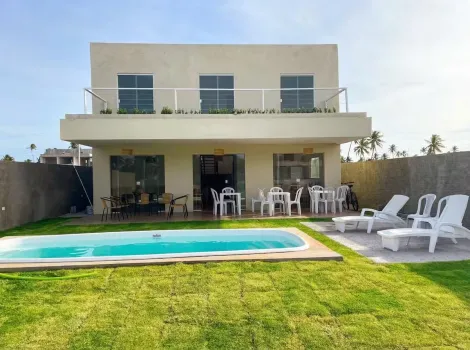 Casa com 5 Su�tes e Piscina � venda no Patacho Eco Residence