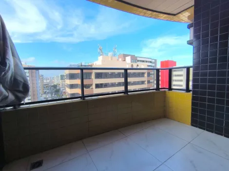 Apartamento Nascente com 3 Quartos e Varanda � venda na Ponta Verde