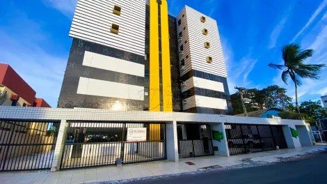 Apartamento com 3 Quartos e Varanda � Venda no Edf. Bosque do Farol