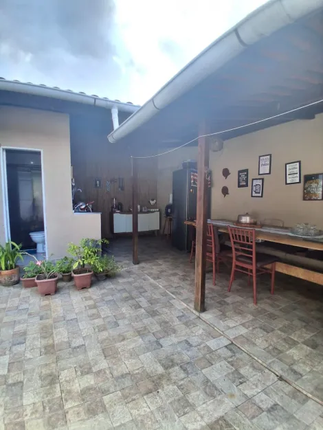 Casa T�rrea com 3 Quartos � venda no Muril�polis no Barro Duro