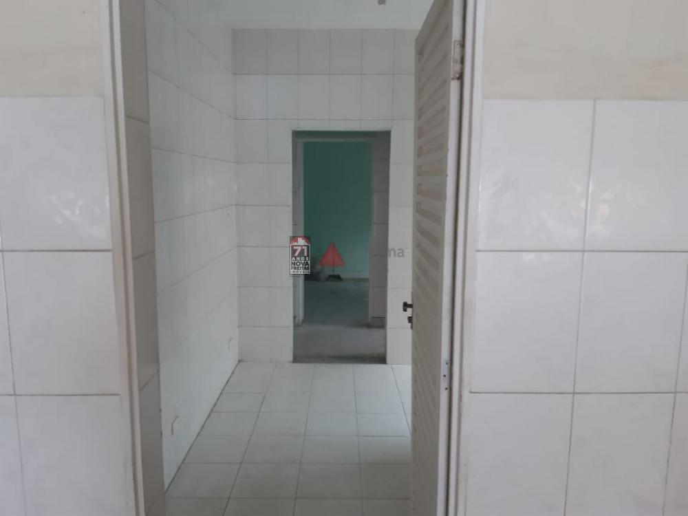 Alugar Comercial / Ponto em S&atilde;o Jos&eacute; dos Campos R$ 3.500,00 - Foto 2