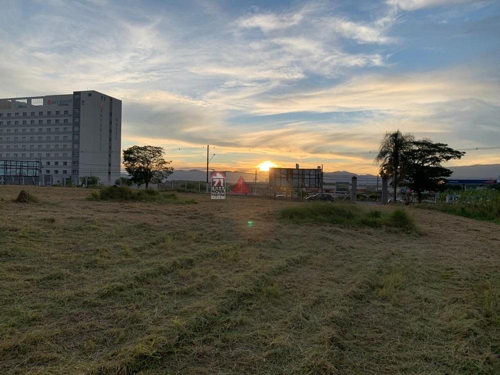 Comprar Terreno / &Aacute;rea em Pindamonhangaba R$ 11.311.978,50 - Foto 3