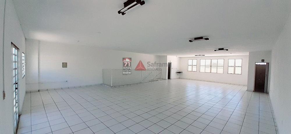 Alugar Comercial / Loja em Pindamonhangaba R$ 4.000,00 - Foto 5