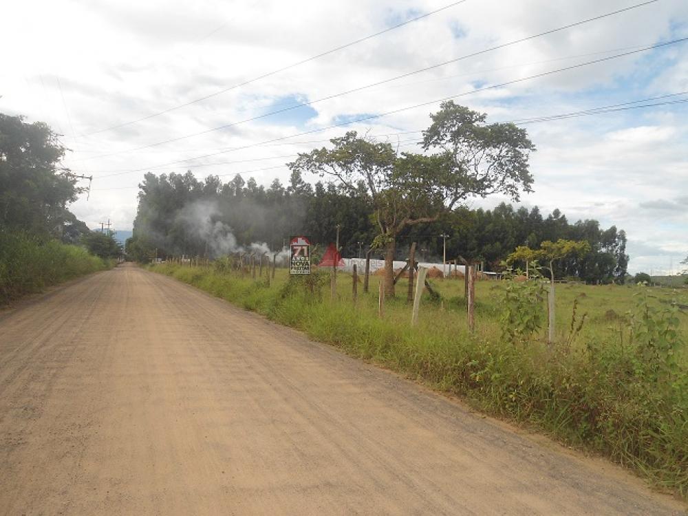 Comprar Terreno / &Aacute;rea em Pindamonhangaba R$ 40.800.000,00 - Foto 3