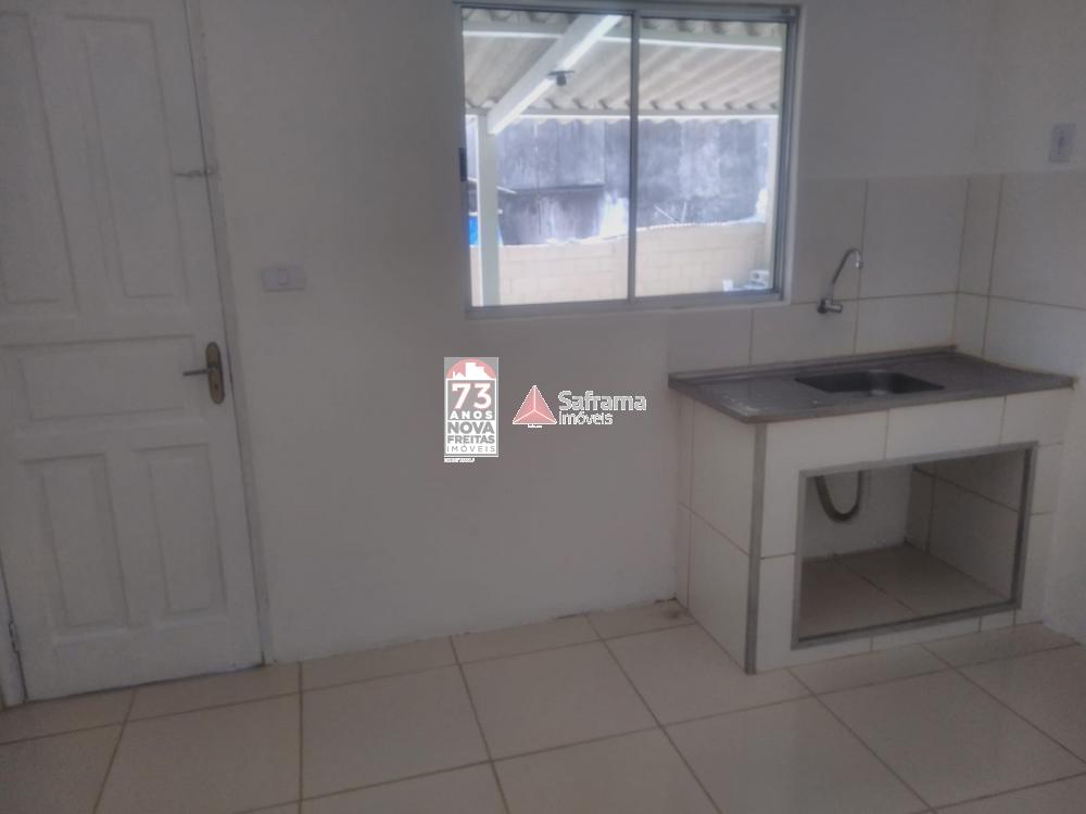 Alugar Casa / Padr&atilde;o em S&atilde;o Jos&eacute; dos Campos R$ 1.700,00 - Foto 10