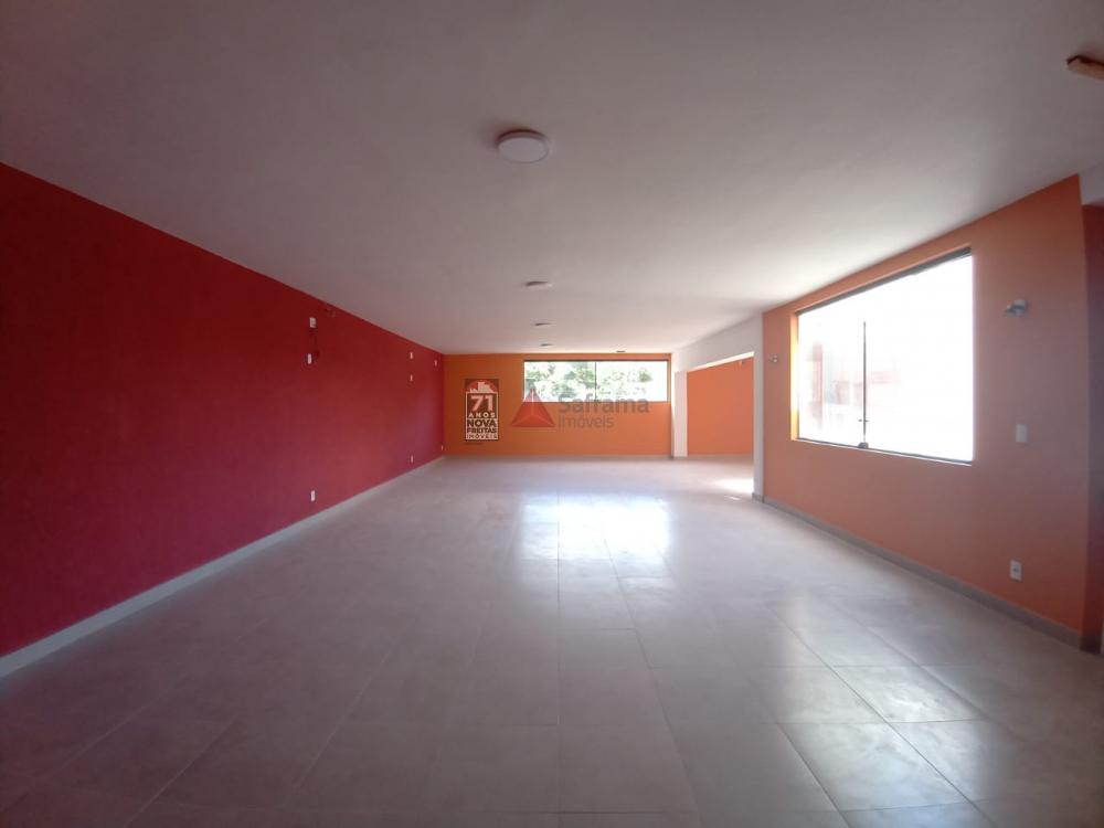 Alugar Comercial / Loja em Pindamonhangaba R$ 4.000,00 - Foto 11