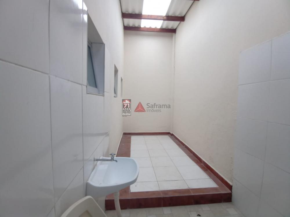 Alugar Comercial / Loja em Pindamonhangaba R$ 4.000,00 - Foto 21