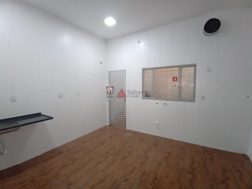 Alugar Comercial / Loja em Pindamonhangaba R$ 4.000,00 - Foto 20