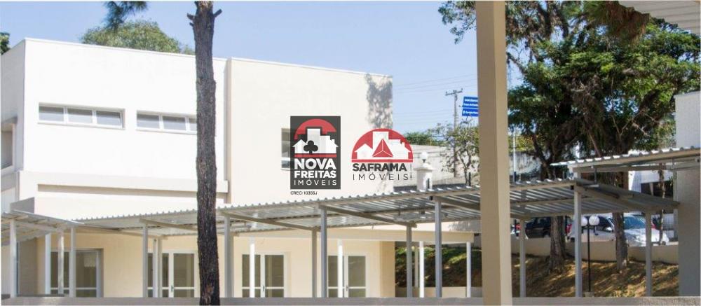 Alugar Comercial / P&aacute;tio Mantiqueira em Cruzeiro R$ 667,69 - Foto 4