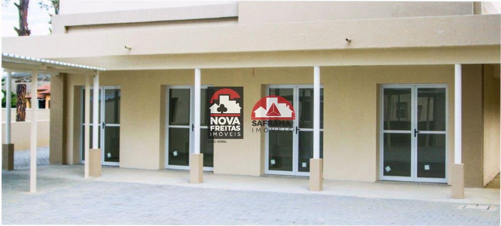 Alugar Comercial / P&aacute;tio Mantiqueira em Cruzeiro R$ 667,69 - Foto 5