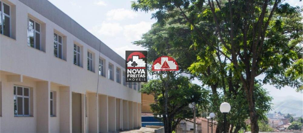 Alugar Comercial / P&aacute;tio Mantiqueira em Cruzeiro R$ 818,34 - Foto 3