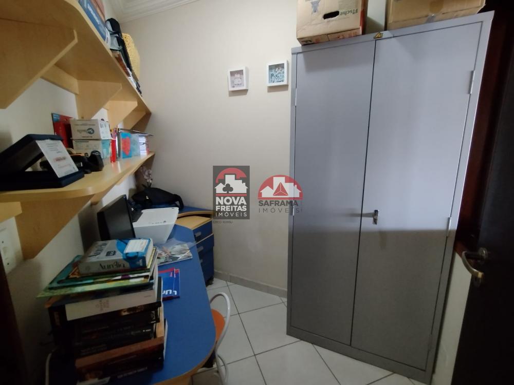 Alugar Casa / Sobrado Condom&iacute;nio em Pindamonhangaba R$ 5.600,00 - Foto 9