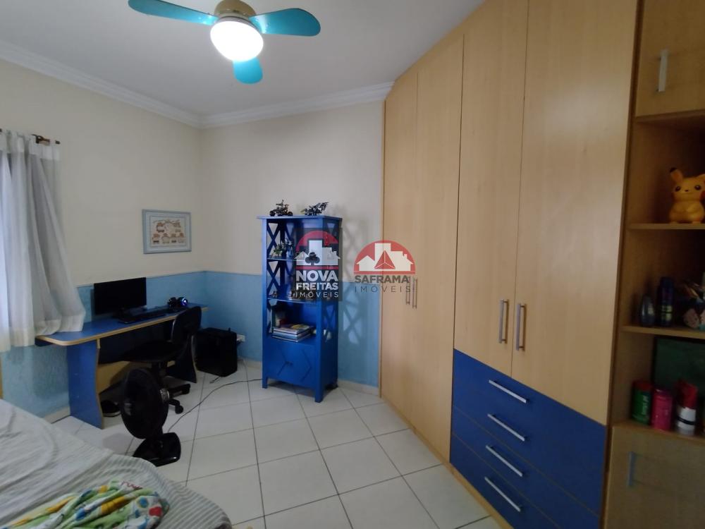 Alugar Casa / Sobrado Condom&iacute;nio em Pindamonhangaba R$ 5.600,00 - Foto 12