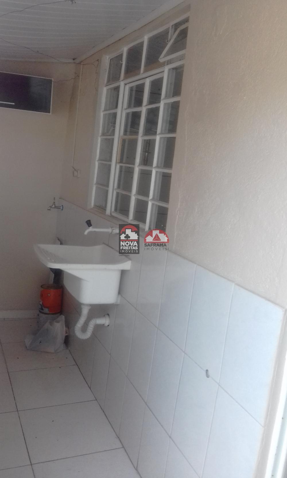 Alugar Casa / Padr&atilde;o em S&atilde;o Jos&eacute; dos Campos R$ 1.500,00 - Foto 16