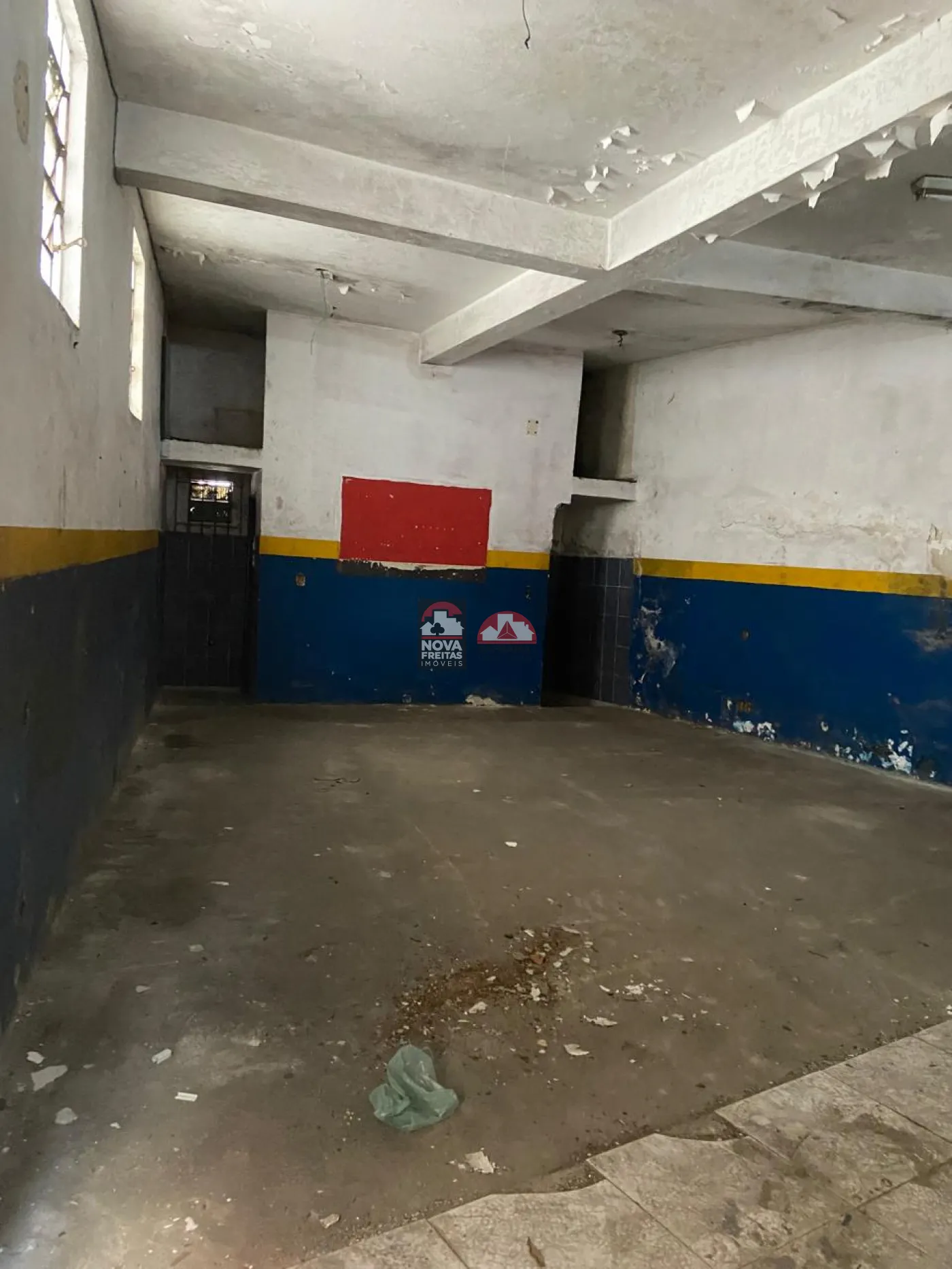 Alugar Comercial / Galp&atilde;o em S&atilde;o Jos&eacute; dos Campos R$ 3.000,00 - Foto 3
