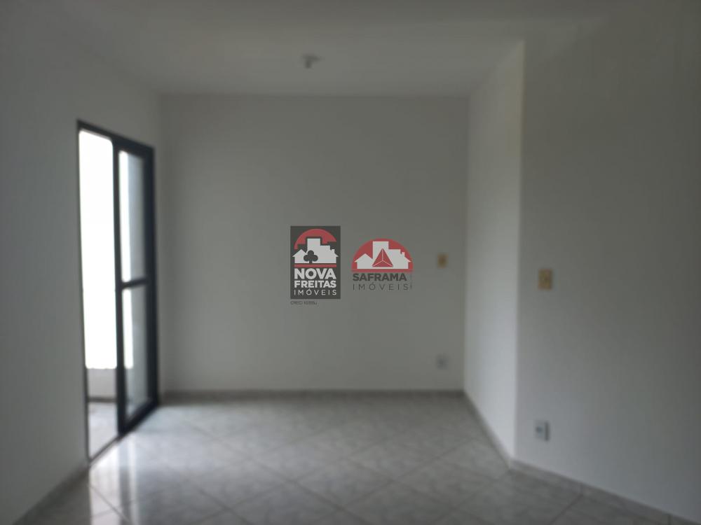 Alugar Apartamento / Padr&atilde;o em S&atilde;o Jos&eacute; dos Campos R$ 2.200,00 - Foto 1