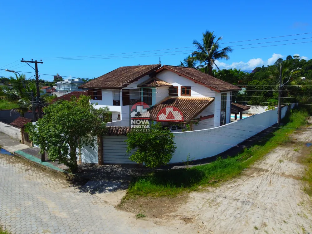 Comprar Casa / Sobrado Padr&atilde;o em Caraguatatuba R$ 1.500.000,00 - Foto 8