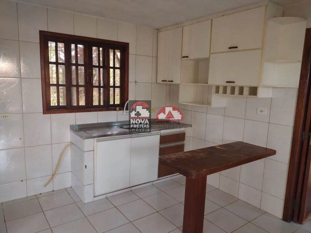 Alugar Casa / Padr&atilde;o em Caraguatatuba R$ 2.500,00 - Foto 4