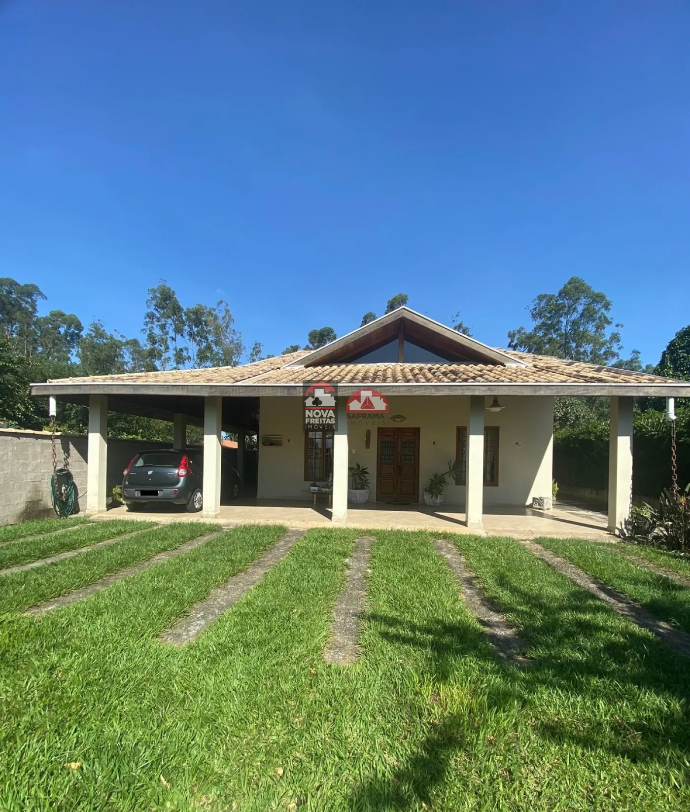 Comprar Casa / Sobrado Padr&atilde;o em Pindamonhangaba R$ 1.200.000,00 - Foto 2