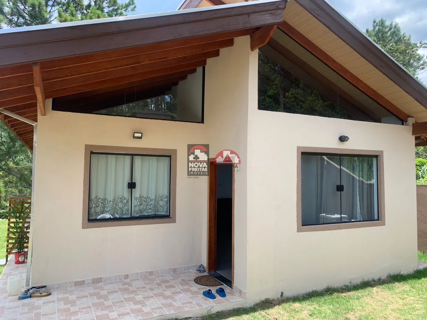 Comprar Casa / Padr&atilde;o em Caraguatatuba R$ 750.000,00 - Foto 3