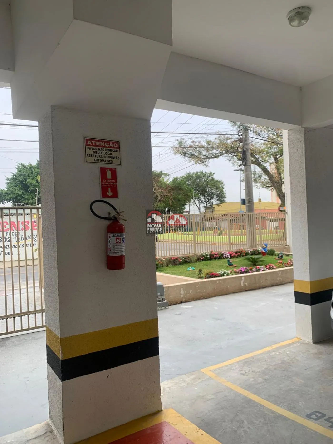 Comprar Apartamento / Padr&atilde;o em S&atilde;o Jos&eacute; dos Campos R$ 340.000,00 - Foto 16