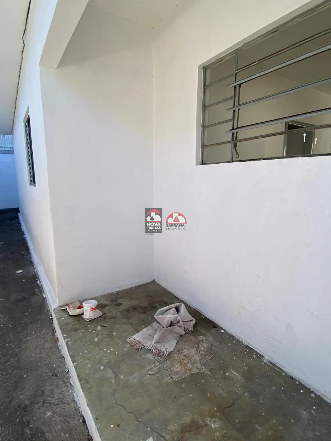 Alugar Casa / Padr&atilde;o em S&atilde;o Jos&eacute; dos Campos R$ 2.800,00 - Foto 2