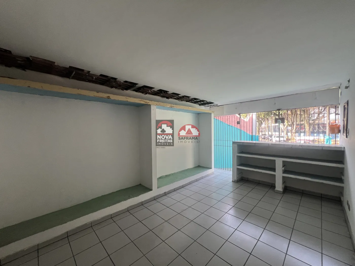 Alugar Comercial / Casa em S&atilde;o Jos&eacute; dos Campos R$ 1.800,00 - Foto 3