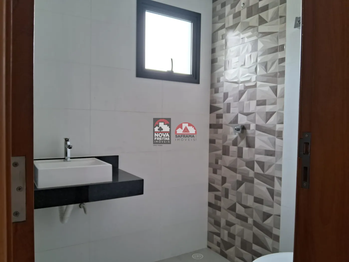 Comprar Casa / Sobrado Condom&iacute;nio em Caraguatatuba R$ 766.114,00 - Foto 8