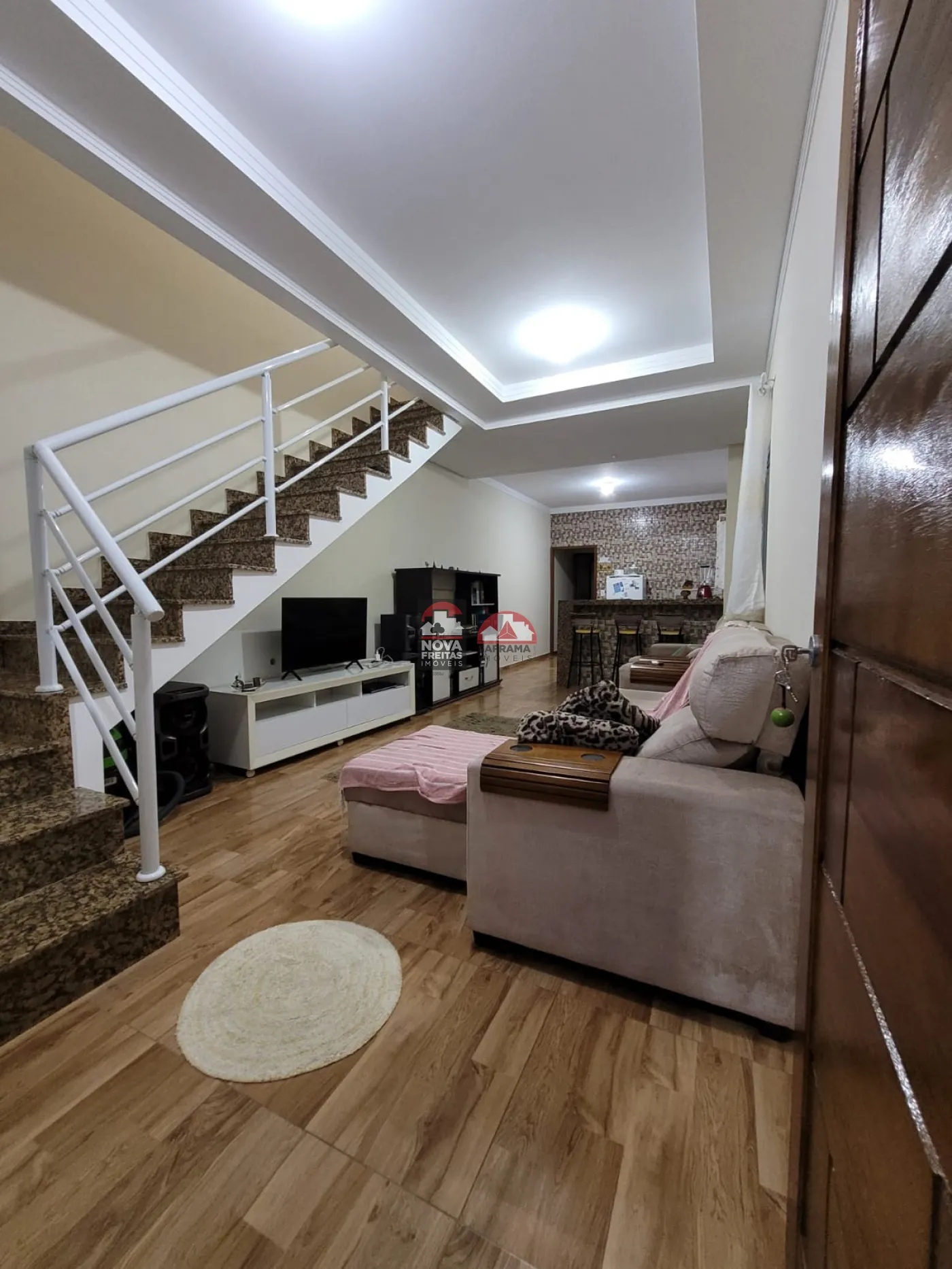 Comprar Casa / Sobrado Padr&atilde;o em S&atilde;o Jos&eacute; dos Campos R$ 575.000,00 - Foto 3