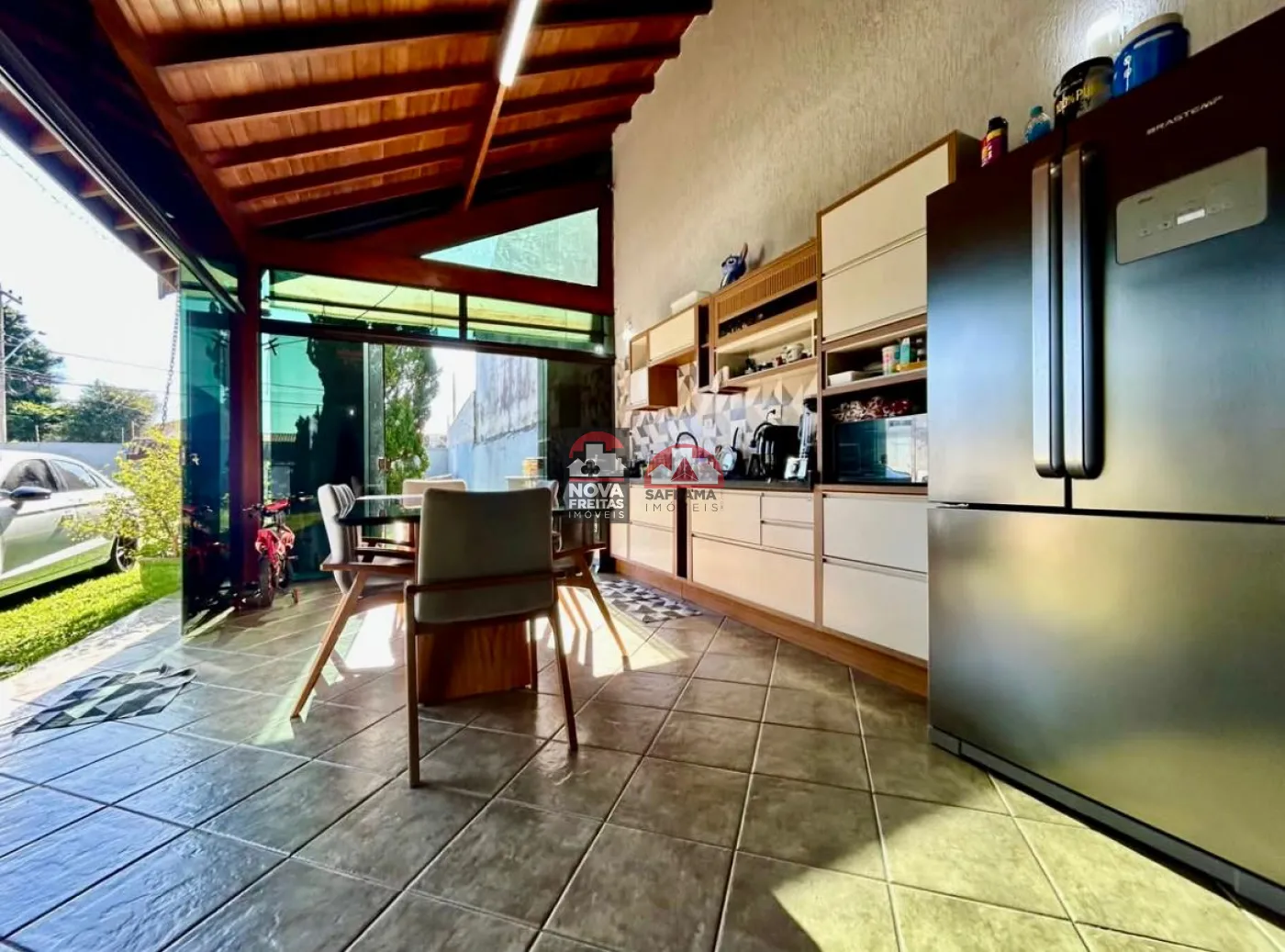 Alugar Casa / Padr&atilde;o em Pindamonhangaba R$ 3.000,00 - Foto 9