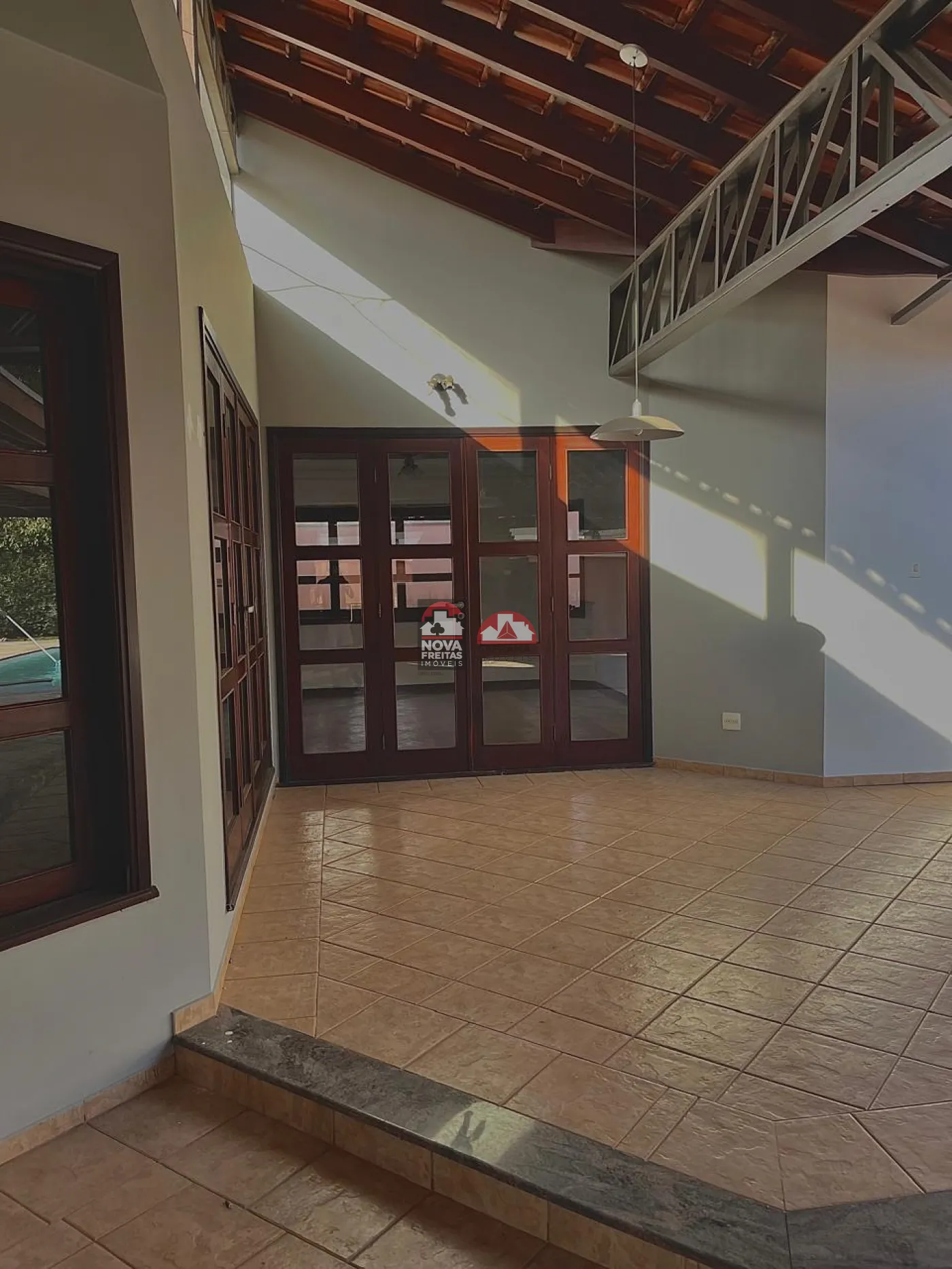 Alugar Casa / Condom&iacute;nio em Pindamonhangaba R$ 6.900,00 - Foto 25