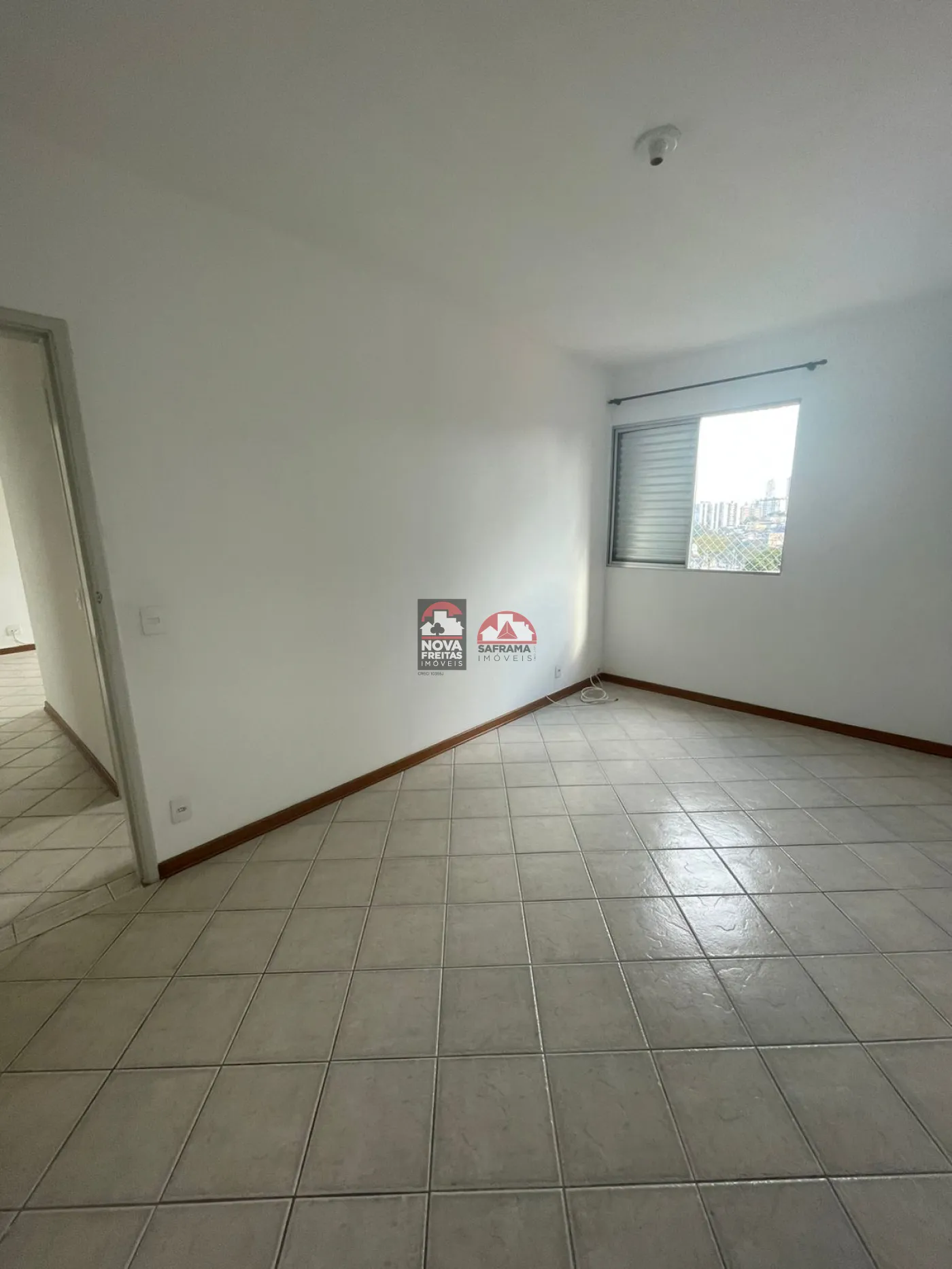 Alugar Apartamento / Padr&atilde;o em S&atilde;o Jos&eacute; dos Campos R$ 1.800,00 - Foto 7