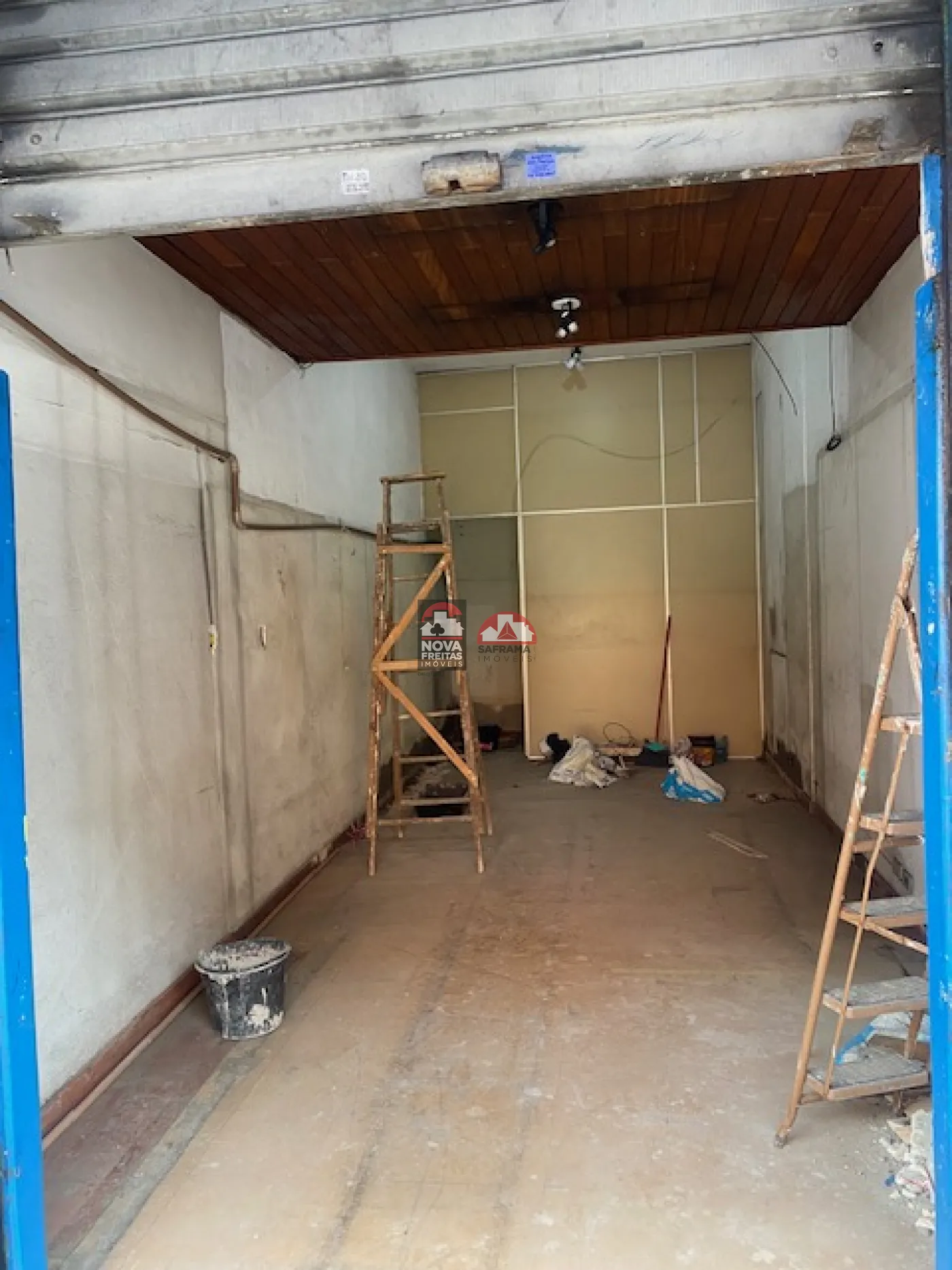 Alugar Comercial / Loja em S&atilde;o Jos&eacute; dos Campos R$ 2.000,00 - Foto 3