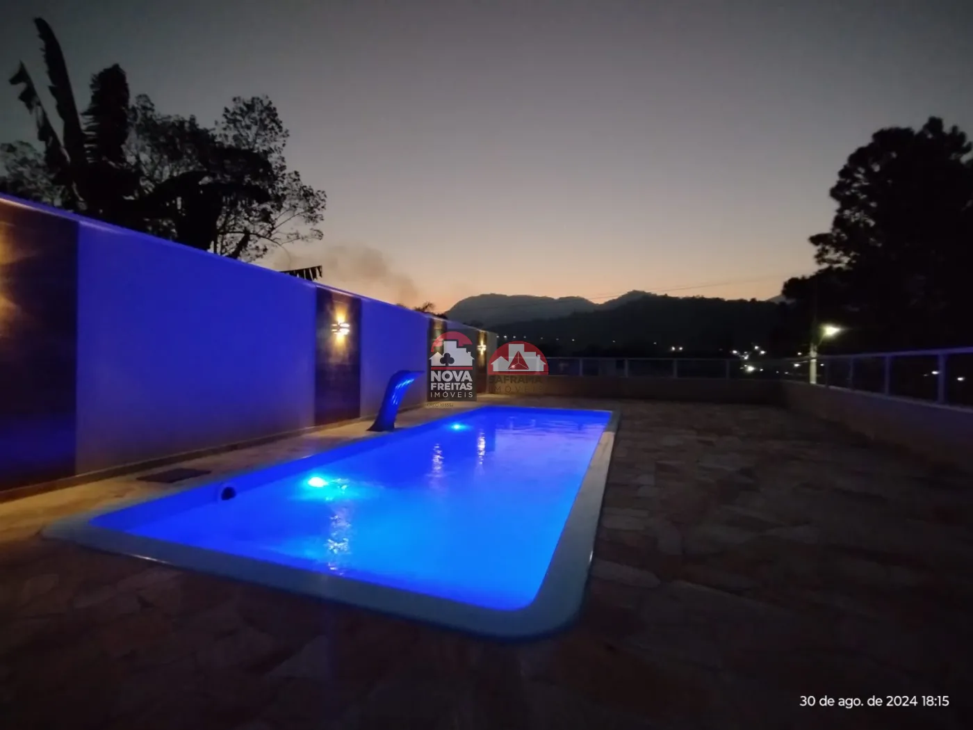 Comprar Casa / Sobrado Condom&iacute;nio em Caraguatatuba R$ 450.000,00 - Foto 3