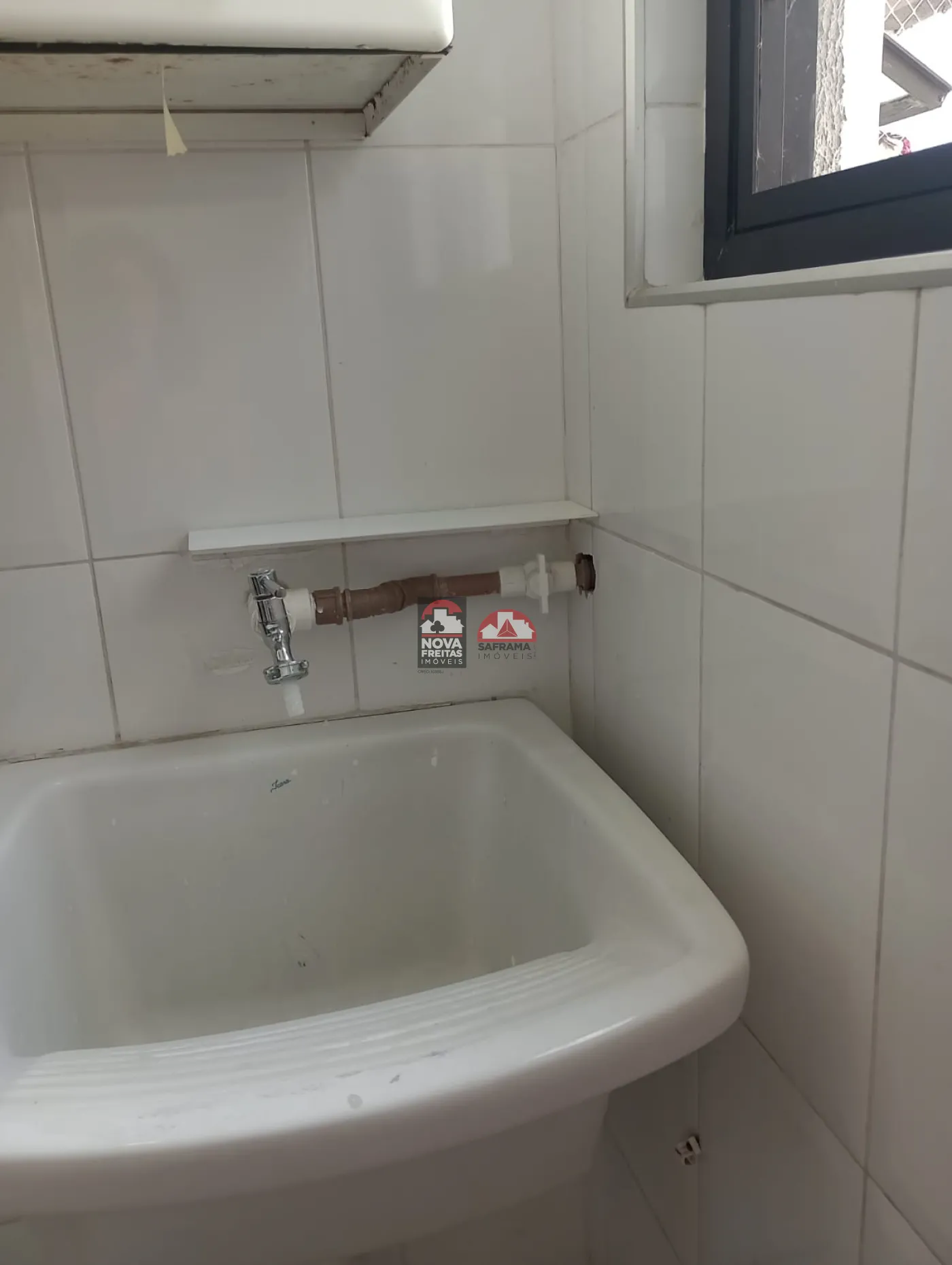 Comprar Apartamento / Padr&atilde;o em S&atilde;o Jos&eacute; dos Campos R$ 350.000,00 - Foto 3