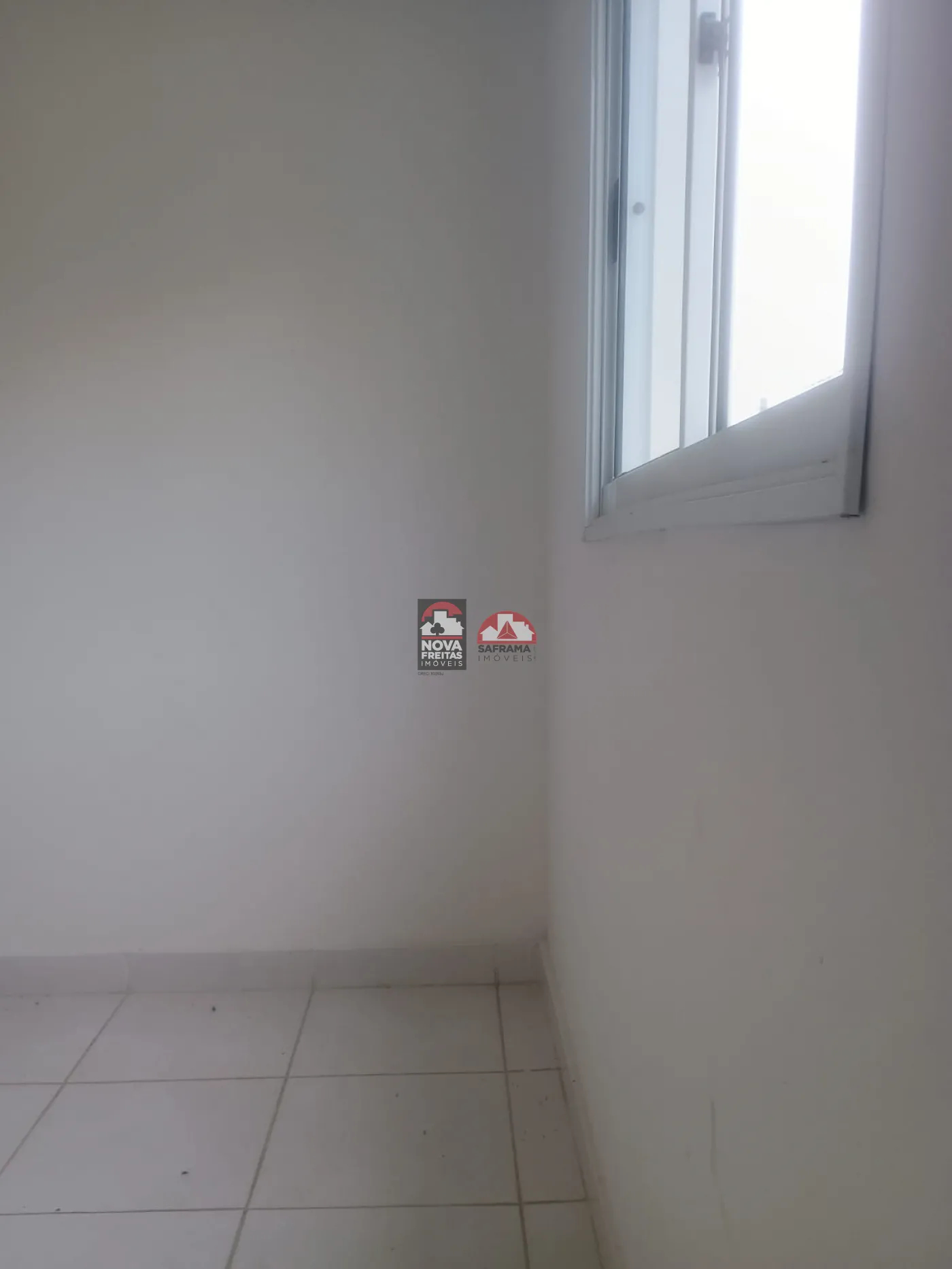 Alugar Casa / Sobrado Condom&iacute;nio em S&atilde;o Jos&eacute; dos Campos R$ 2.200,00 - Foto 4