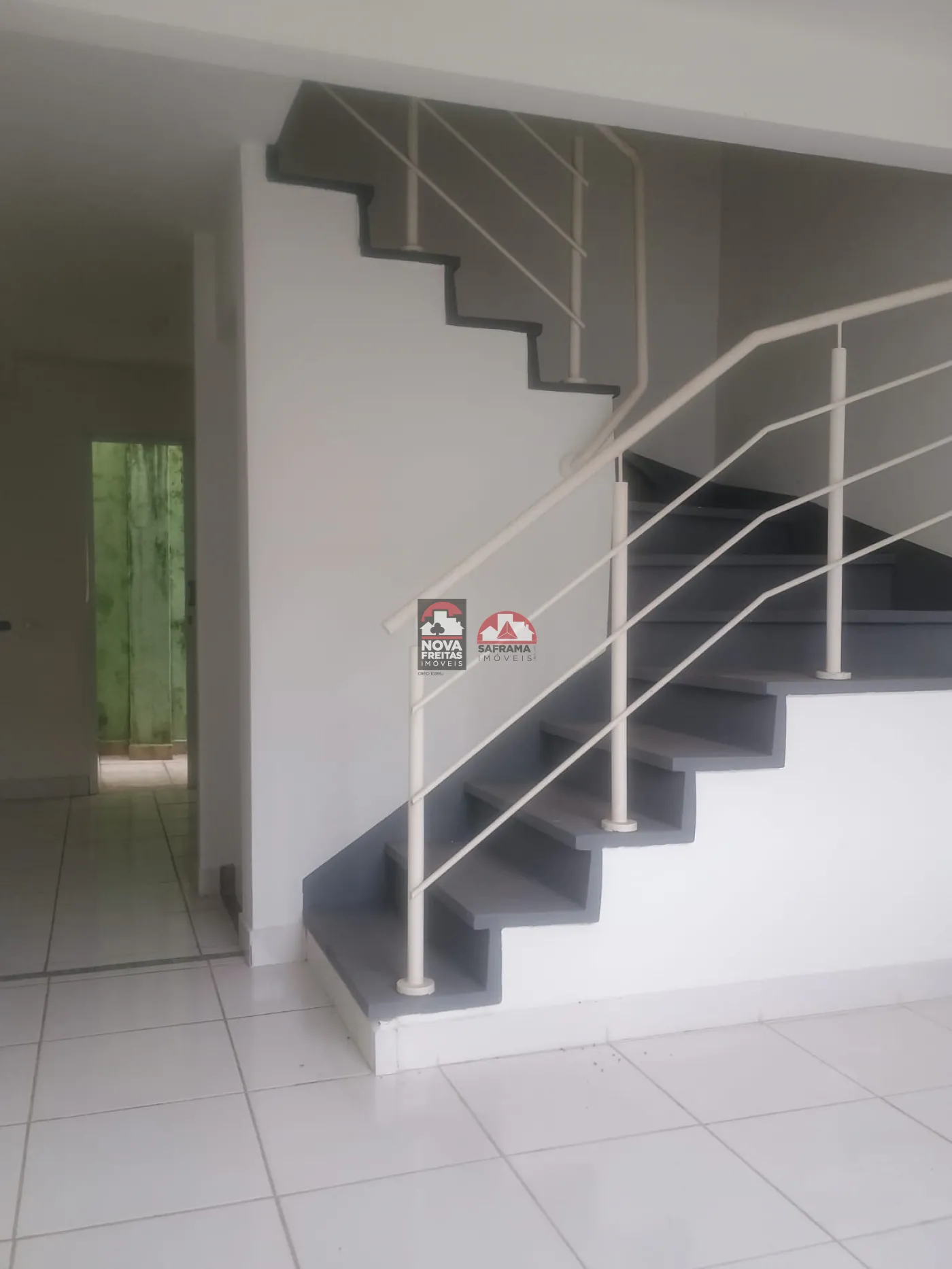 Alugar Casa / Sobrado Condom&iacute;nio em S&atilde;o Jos&eacute; dos Campos R$ 2.200,00 - Foto 5