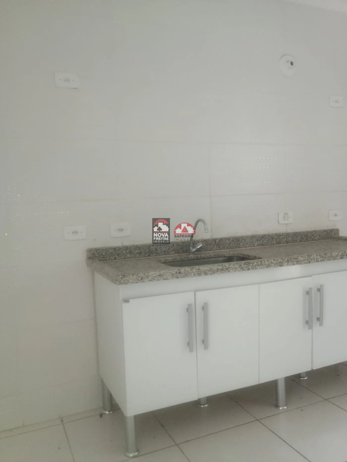 Alugar Casa / Sobrado Condom&iacute;nio em S&atilde;o Jos&eacute; dos Campos R$ 2.200,00 - Foto 12