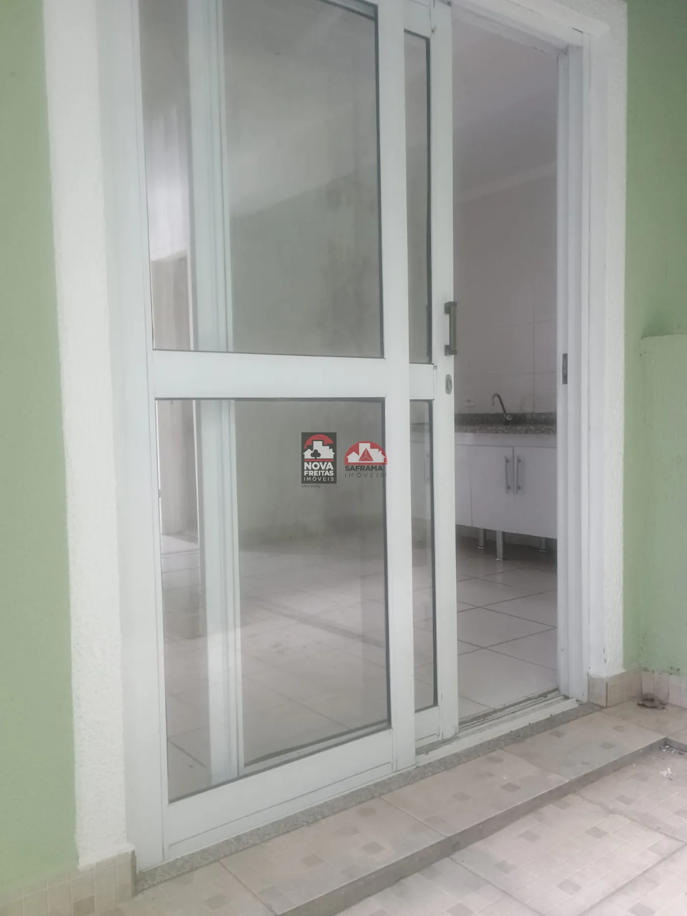 Alugar Casa / Sobrado Condom&iacute;nio em S&atilde;o Jos&eacute; dos Campos R$ 2.200,00 - Foto 16