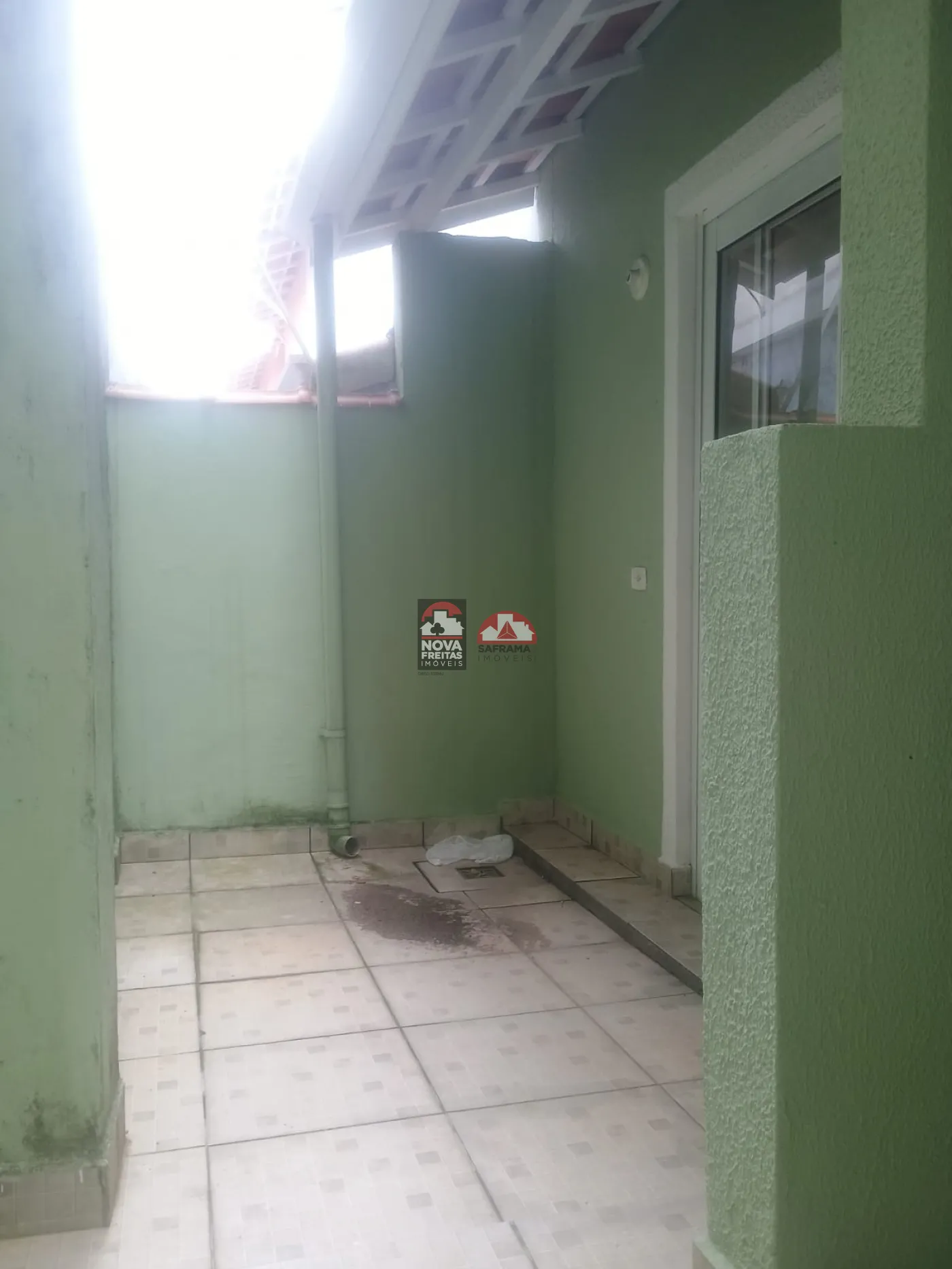 Alugar Casa / Sobrado Condom&iacute;nio em S&atilde;o Jos&eacute; dos Campos R$ 2.200,00 - Foto 17