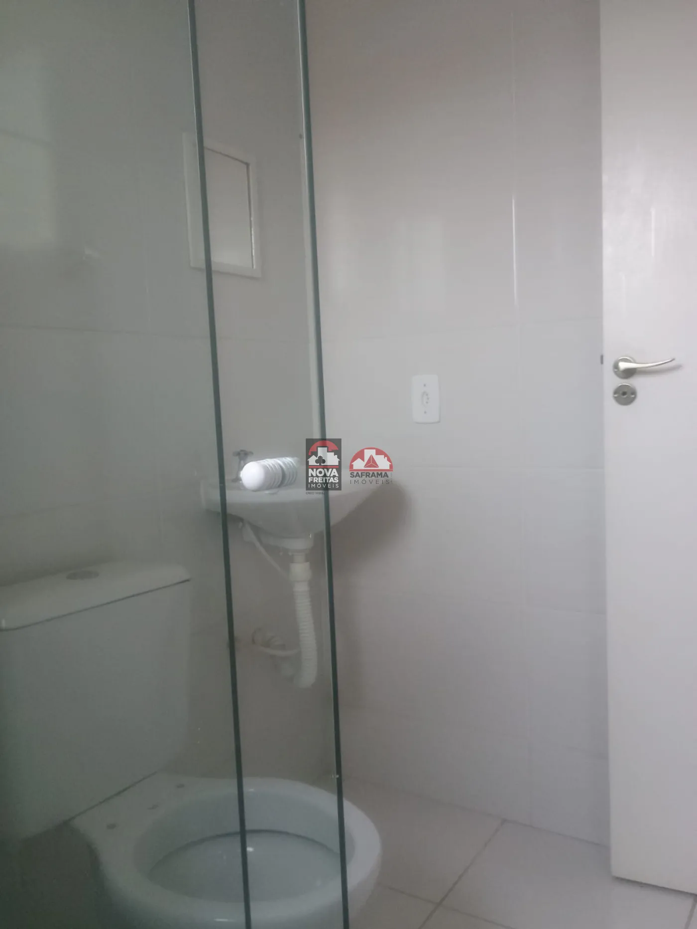 Alugar Casa / Sobrado Condom&iacute;nio em S&atilde;o Jos&eacute; dos Campos R$ 2.200,00 - Foto 22